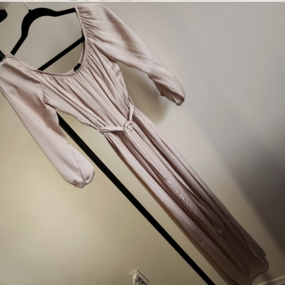 Bardot Off The Shoulder Dress - Picture 2 of 3